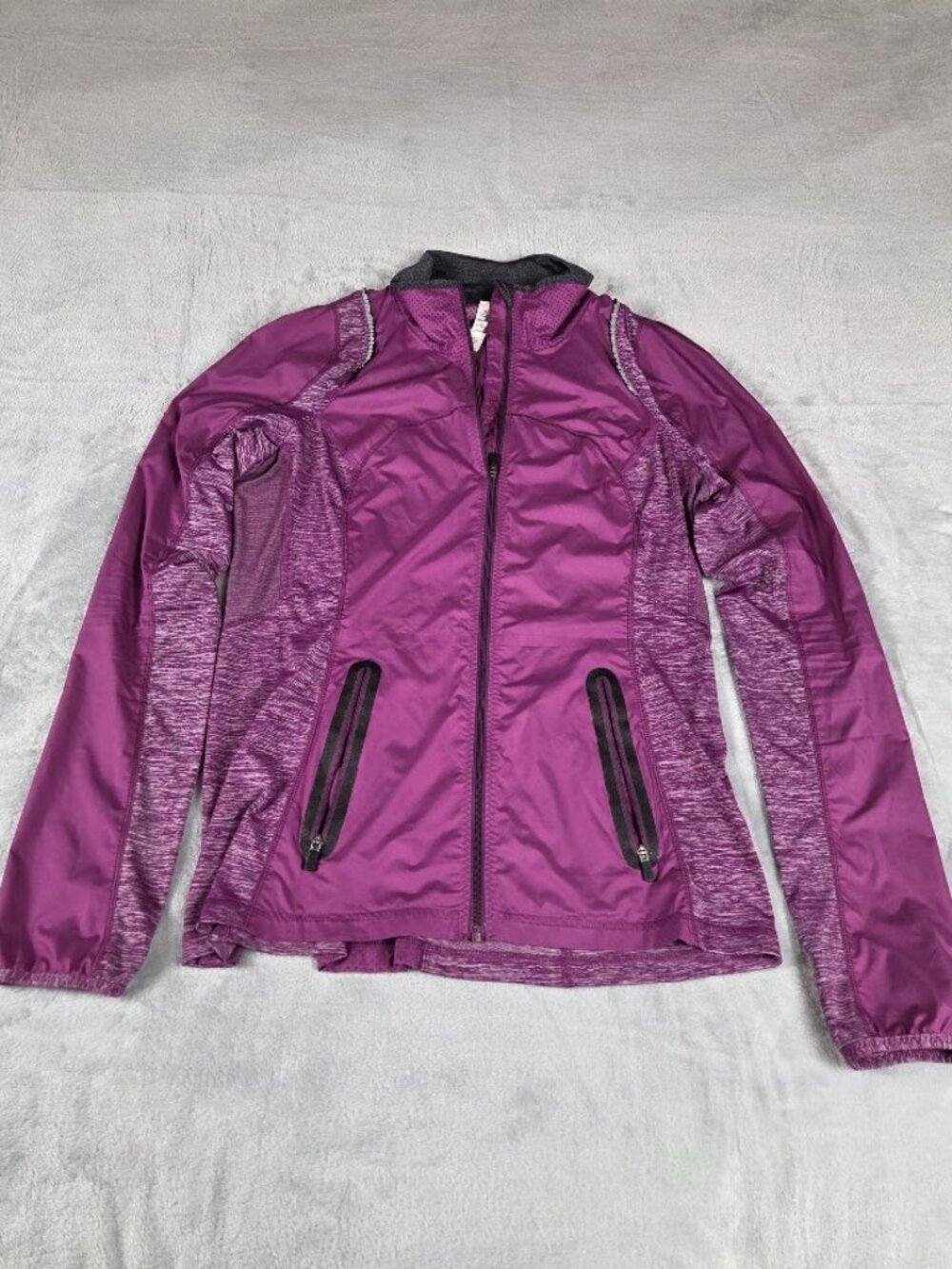 Lululemon Women’s Size 8 Full Zip Running Jacket Purple Heathered Mesh Panels